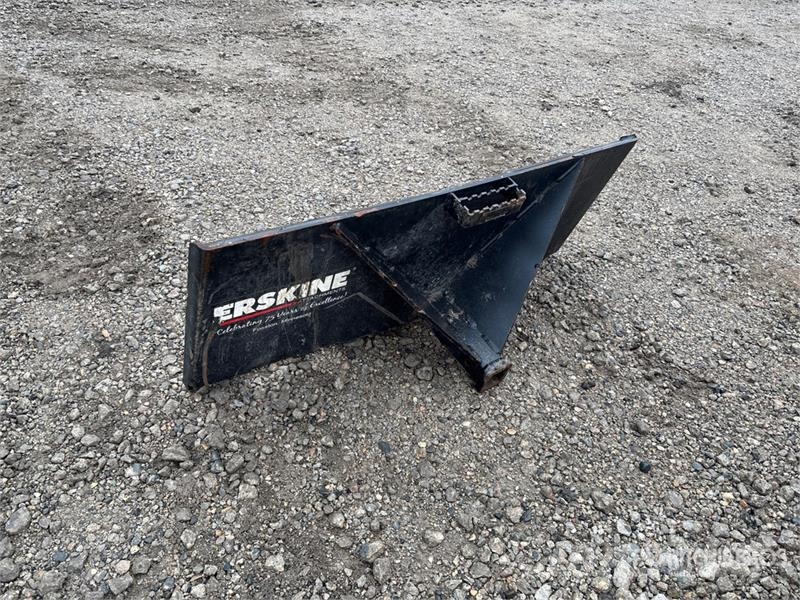 Erskine Skid Steer Hitch Receiver Quick connectors