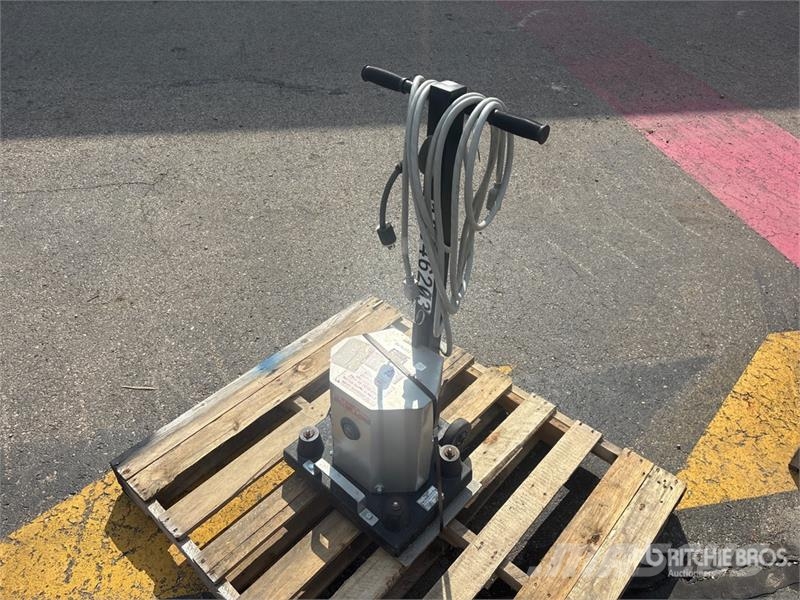  Essex-Silv SL1218R Floor Buffer Outros componentes