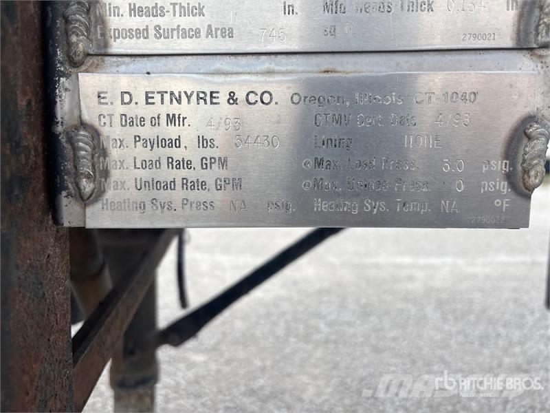 Etnyre 6750 gal T/A Tanker Trailer مقطورات ذات صهاريج