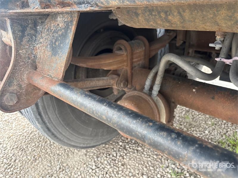 Etnyre 6750 gal T/A Tanker Trailer مقطورات ذات صهاريج