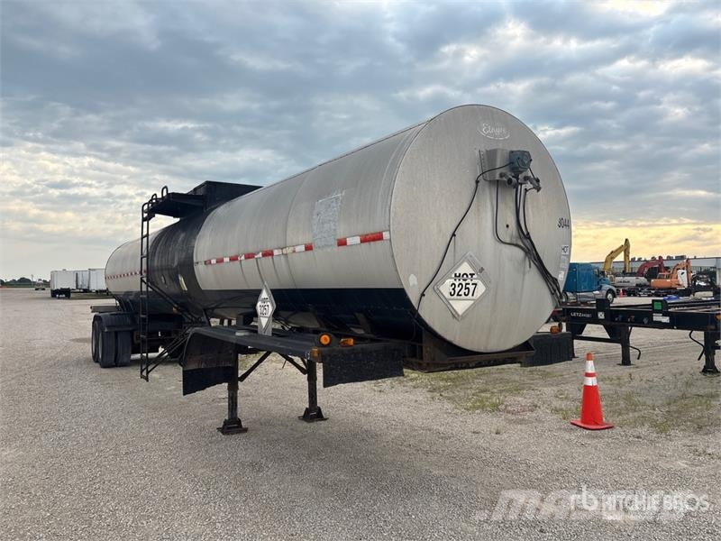 Etnyre 6750 gal T/A Tanker Trailer مقطورات ذات صهاريج