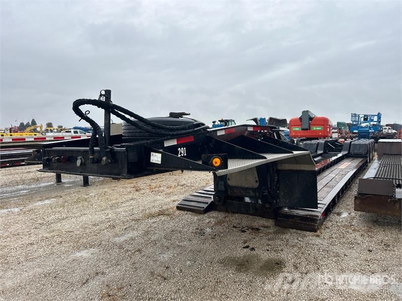 Etnyre RTN55TD3 Tri/A Removable Gooseneck Lowboy Trailer 低架裝載車