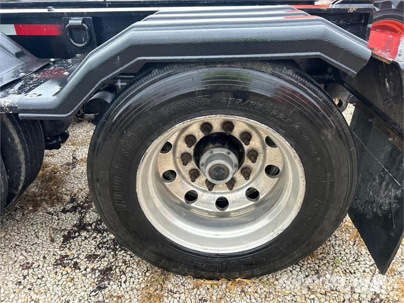 Etnyre RTN55TD3 Tri/A Removable Gooseneck Lowboy Trailer 低架裝載車