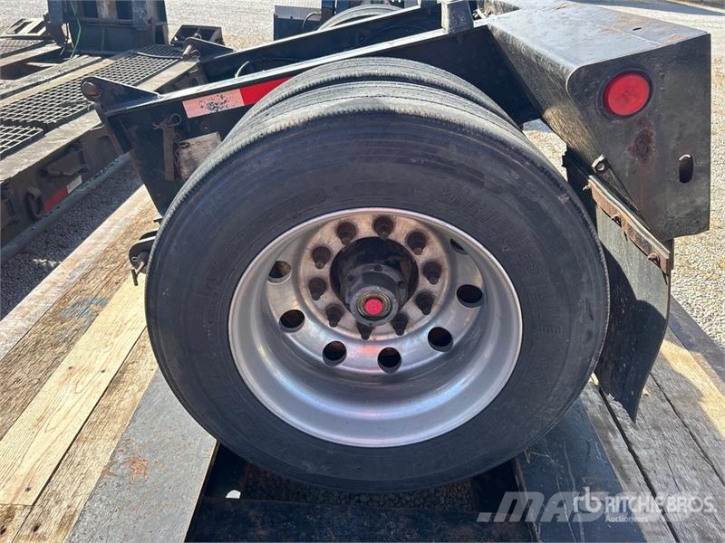 Etnyre S/A Booster Axle Інші причепи