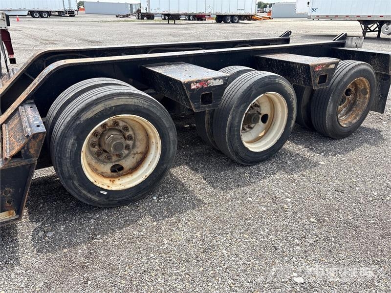 Etnyre Tri/A Removable Gooseneck Lowboy Trailer Mélybölcsős