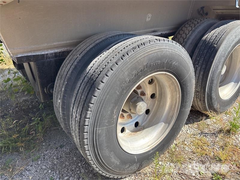  EverLite 38 ft 0 in T/A Aluminum End Dump Trailer Kiper prikolice