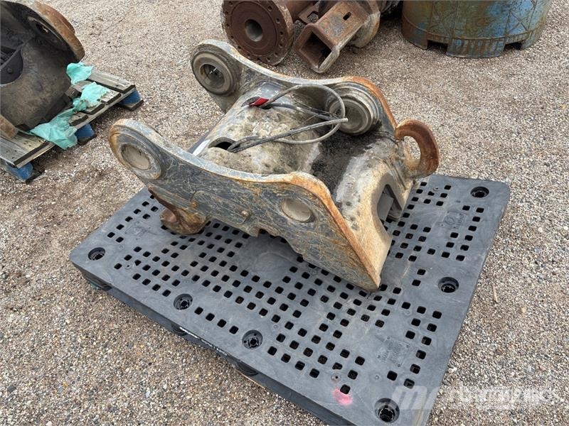 Excavator Coupler Hitre spojke