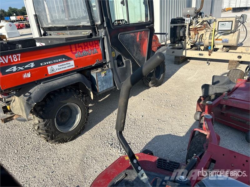 Exmark Lazer Z S-Series 4x2 Ride-On 72 in Lawn Mower Riding mowers