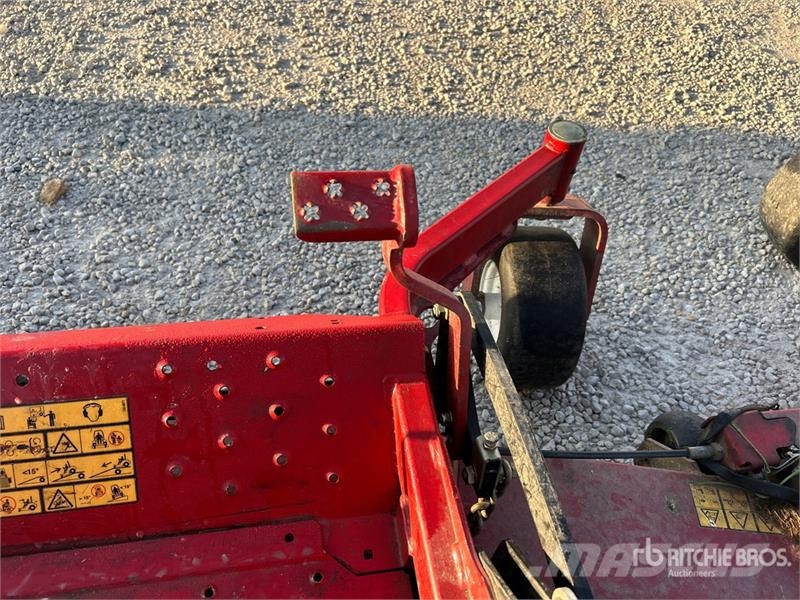 Exmark Lazer Z S-Series 4x2 Ride-On Lawn Mower ركوب الحشائش