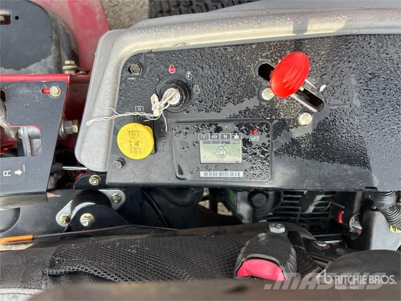 Exmark Lazer Z S-Series Ride-On Lawn Mower Samojízdné sekačky