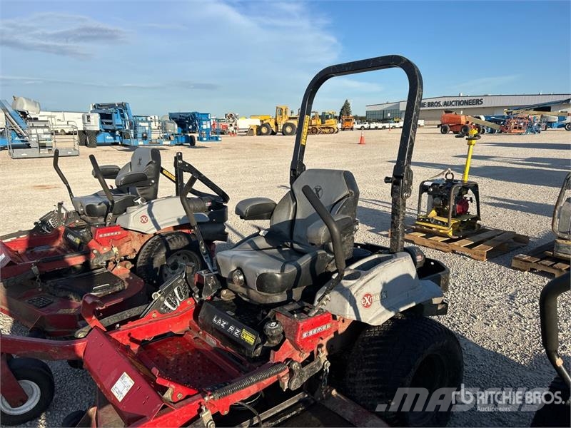 Exmark Lazer Z S-Series 4x2 Ride-On Lawn Mower ركوب الحشائش