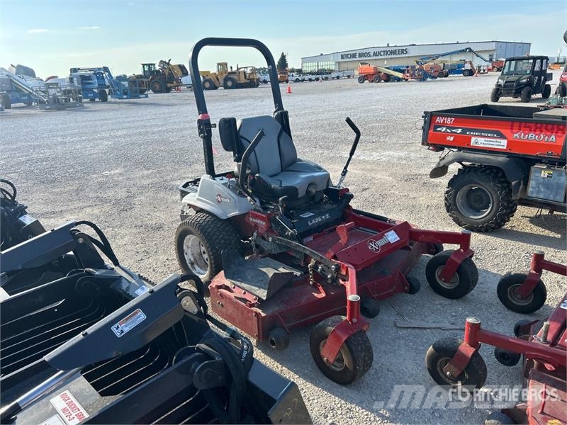 Exmark Lazer Z S-Series 4x2 Ride-On 72 in Lawn Mower Riding mowers