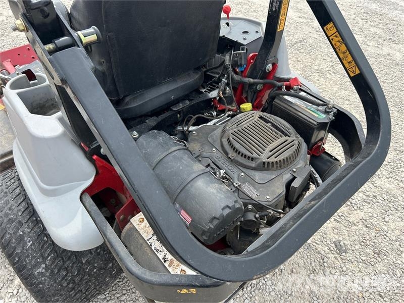 Exmark Lazer Z S-Series 4x2 Ride-On Lawn Mower ركوب الحشائش