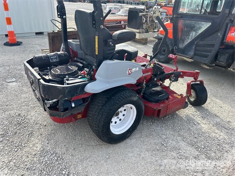 Exmark Lazer Z S-Series Ride-On Lawn Mower Vrtni traktor kosilnice