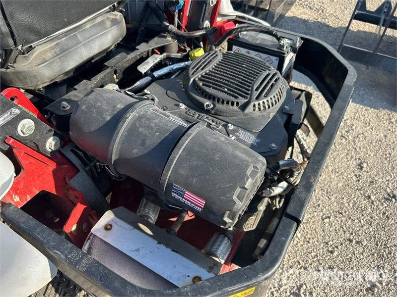 Exmark Lazer Z S-Series 4x2 Ride-On 72 in Lawn Mower Riding mowers