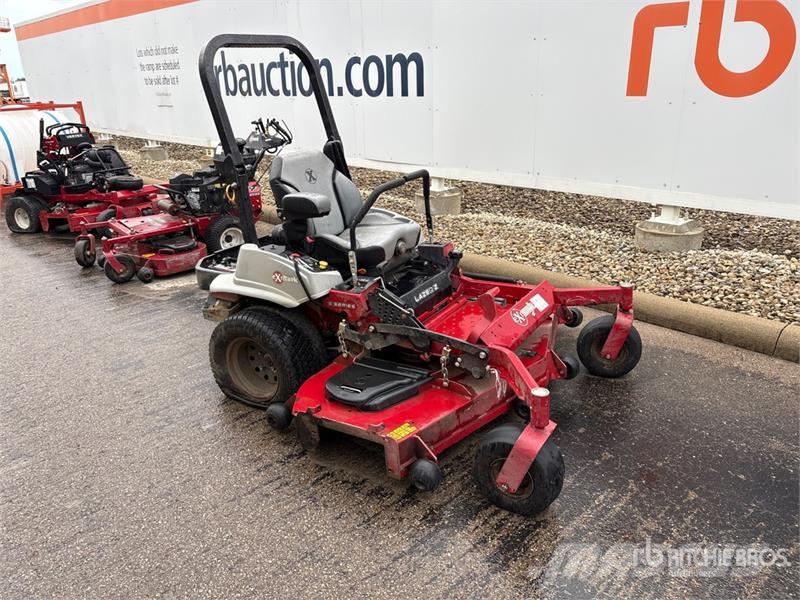 Exmark Lazer Z S-Series Ride-On Lawn Mower Самохідні газонокосарки