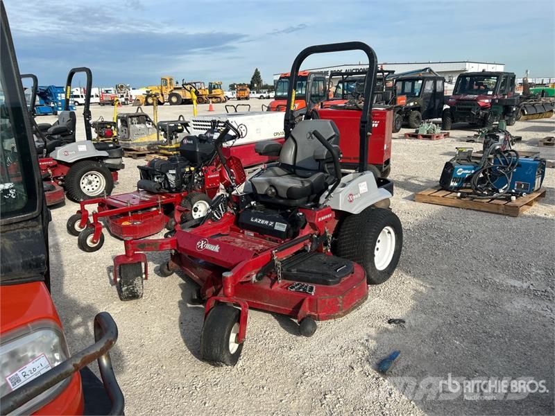 Exmark Lazer Z S-Series Ride-On Lawn Mower Vrtni traktor kosilnice