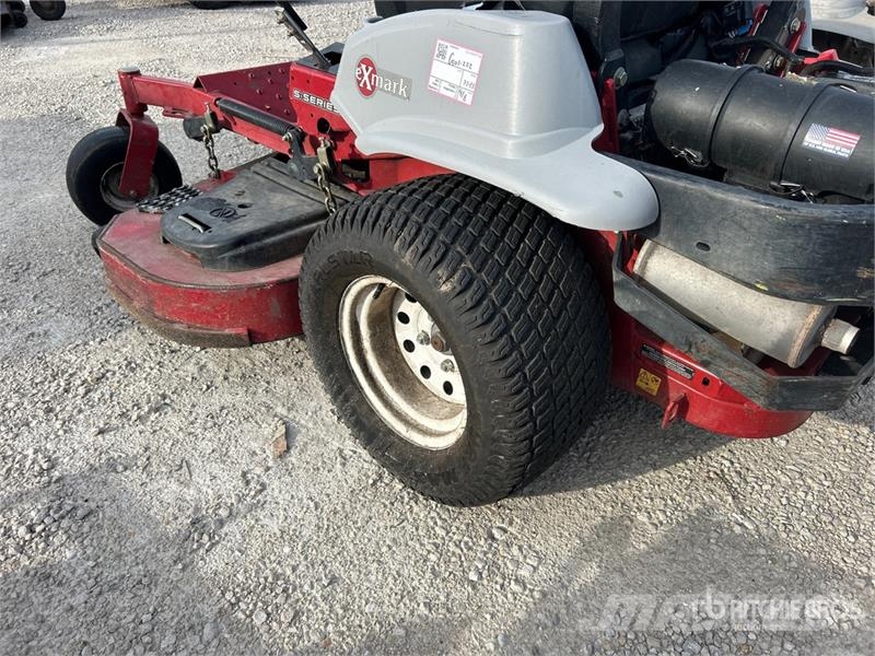 Exmark Lazer Z S-Series Ride-On Lawn Mower Samojízdné sekačky