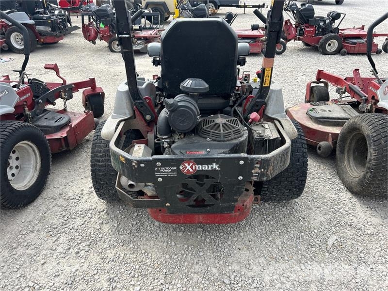 Exmark Lazer Z S-Series 4x2 Ride-On Lawn Mower Samojízdné sekačky