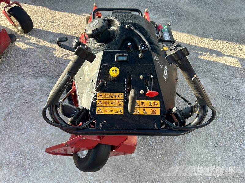 Exmark Staris E Series 4x2 Walk-Behind Lawn Mower Samojízdné sekačky