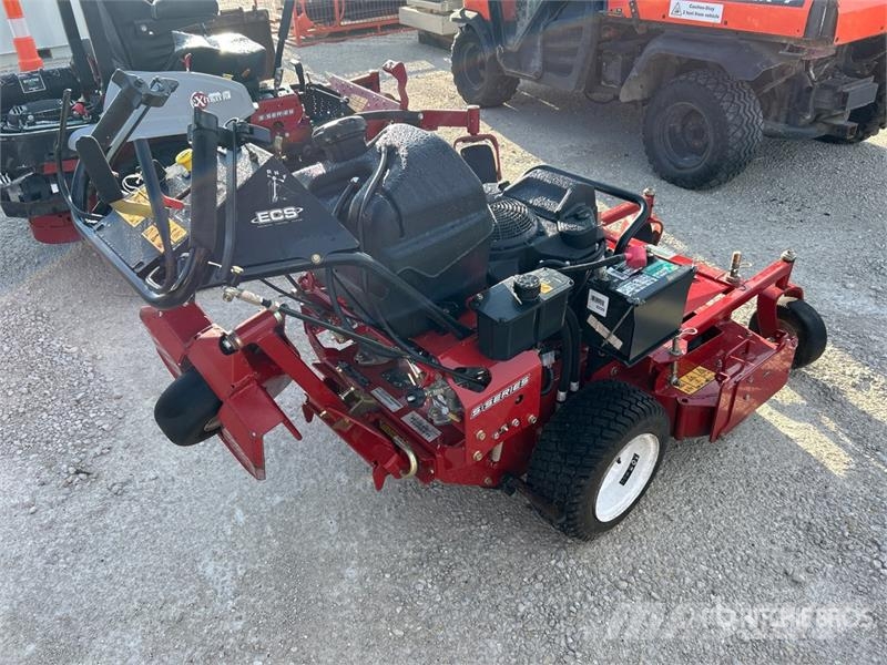 Exmark Staris E Series 4x2 Walk-Behind Lawn Mower Samojízdné sekačky
