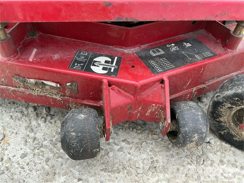 Exmark Turf Tracer S-Series 4x2 Walk-Behind Rough 48 in L ركوب الحشائش