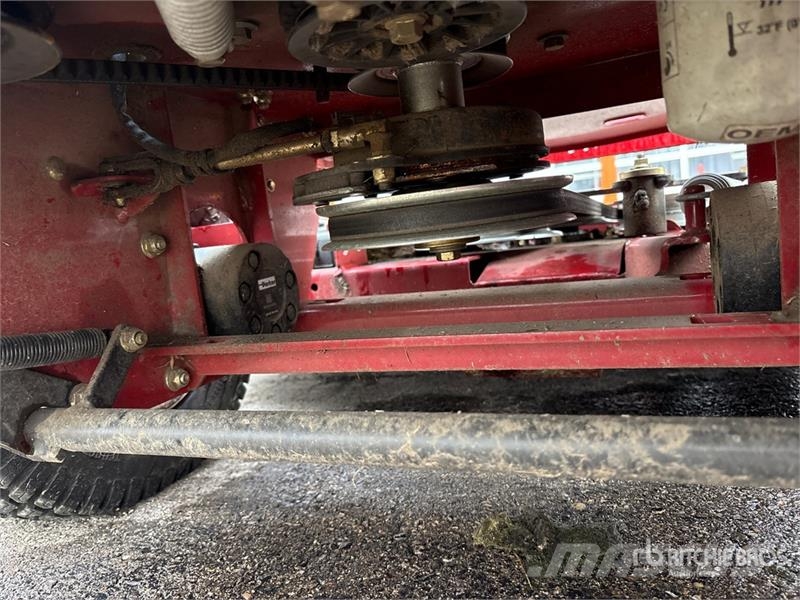 Exmark Turf Tracer S-Series Walk-Behind Lawn Mower ركوب الحشائش