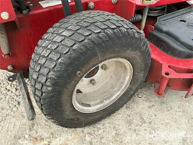 Exmark Turf Tracer S-Series 4x2 Walk-Behind Rough 48 in L ركوب الحشائش