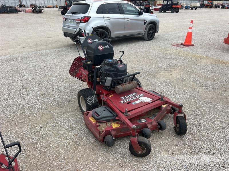 Exmark Turf Tracer S-Series Stand-On Lawn Mower Traktorske kosilice