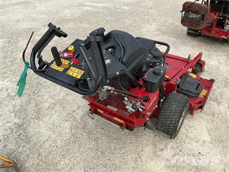 Exmark Turf Tracer S-Series 4x2 Walk-Behind Rough 48 in L ركوب الحشائش