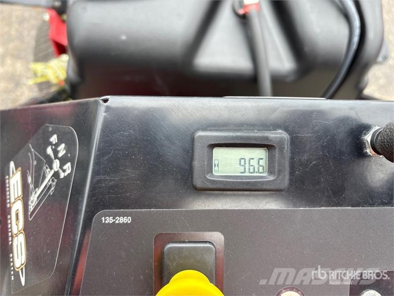 Exmark Turf Tracer S-Series Walk-Behind Lawn Mower ركوب الحشائش