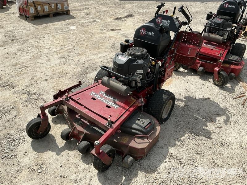 Exmark Turf Tracer S-Series Lawn Mower Самохідні газонокосарки