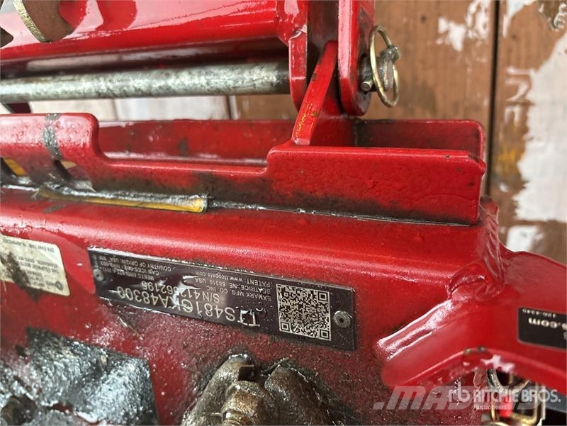 Exmark Turf Tracer S-Series 48 in Lawn Mower Päältäajettavat ruohonleikkurit