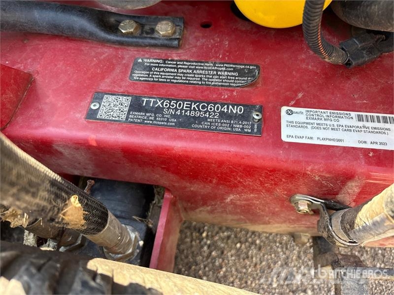 Exmark Turf Tracer X-Series Stand-On Lawn Mower Päältäajettavat ruohonleikkurit