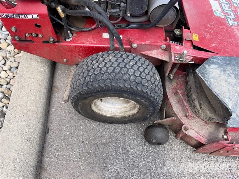 Exmark Turf Tracer X-Series 4x2 Walk-Behind Lawn Mower Cortadores de grama