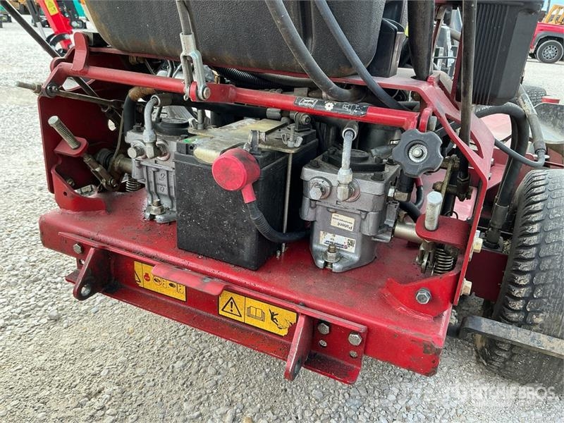 Exmark Turf Tracer X-Series Stand-On Rough Lawn Mower Traktorklippere