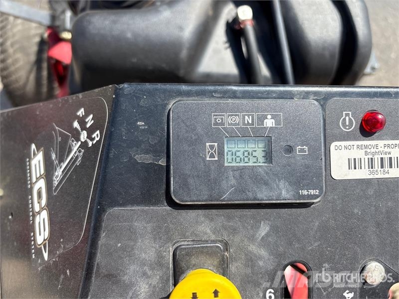 Exmark Turf Tracer X-Series Stand-On Lawn Mower Päältäajettavat ruohonleikkurit