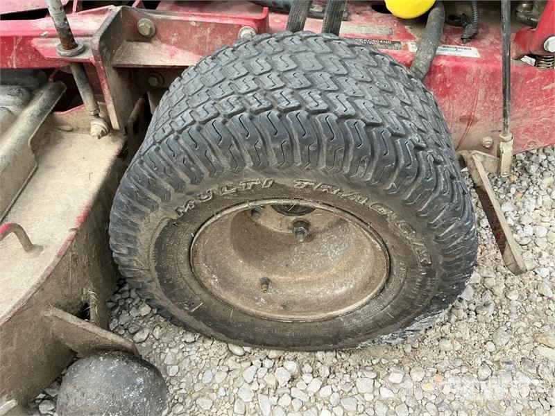 Exmark Turf Tracer X-Series 4x2 Walk-Behind Rough Lawn Mo ركوب الحشائش
