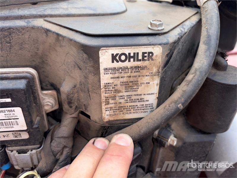Exmark Turf Tracer X-Series 4x2 Walk-Behind Lawn Mower Cortadores de grama