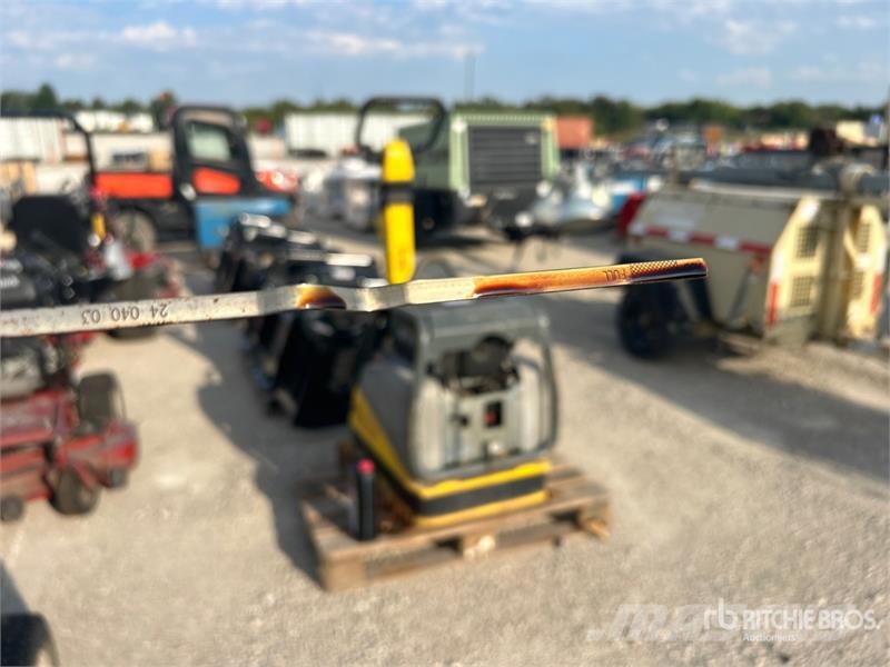 Exmark Turf Tracer X-Series 4x2 Walk-Behind Lawn Mower Riding mowers