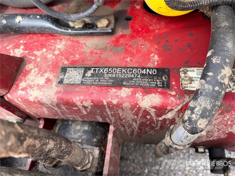 Exmark Turf Tracer X-Series 4x2 Walk-Behind Lawn Mower Cortadores de grama