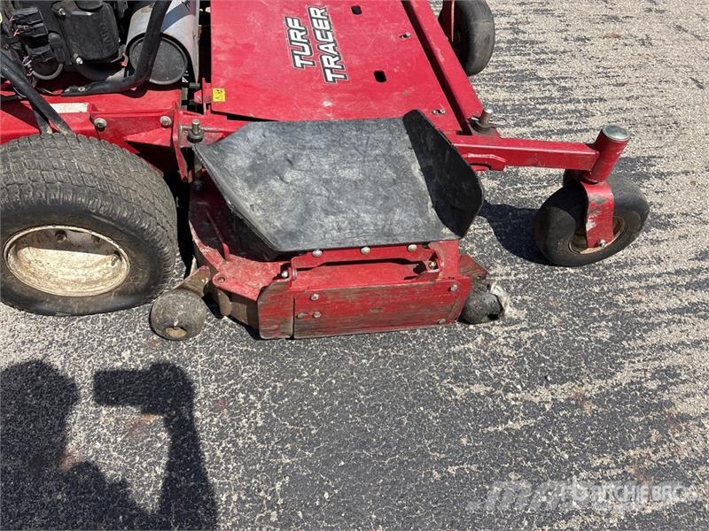 Exmark Turf Tracer X-Series Stand-On Lawn Mower Päältäajettavat ruohonleikkurit