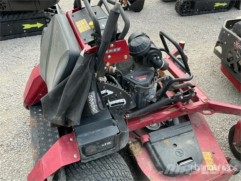 Exmark Vertex S Series 4x2 Stand-On Lawn Mower ركوب الحشائش