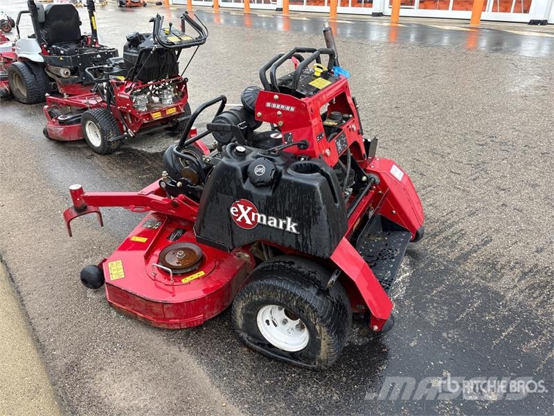 Exmark Vertex S Series Stand-On Lawn Mower ركوب الحشائش
