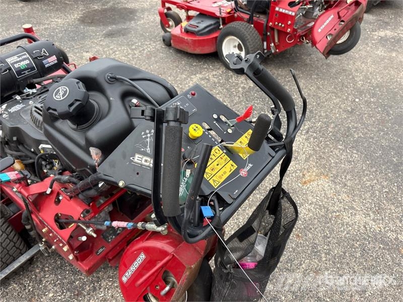 Exmark Walk-Behind Lawn Mower Traktorske kosilice