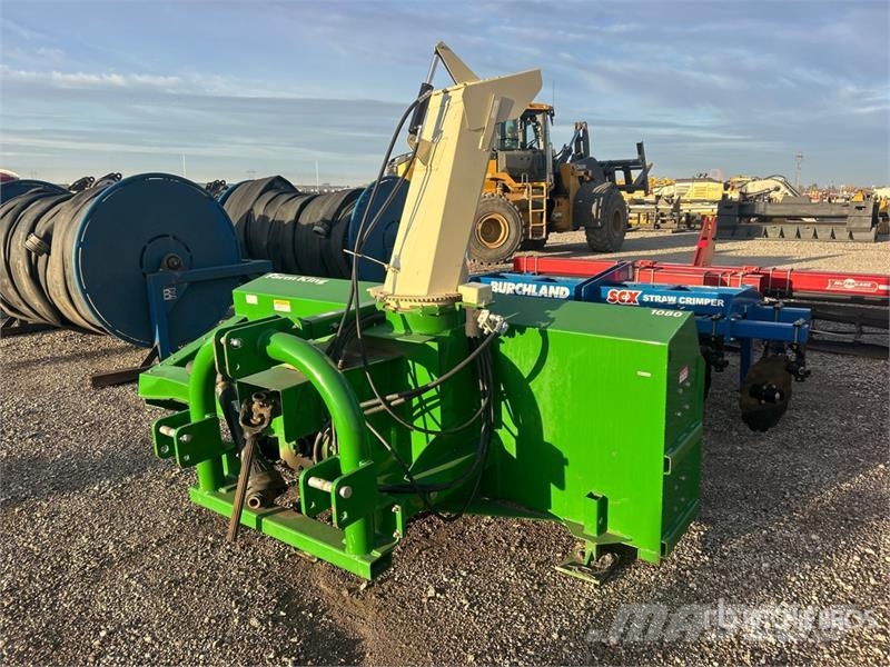 Farm King Y1080CG 9 ft Snow Blower - Fits Tractor Sniježne freze