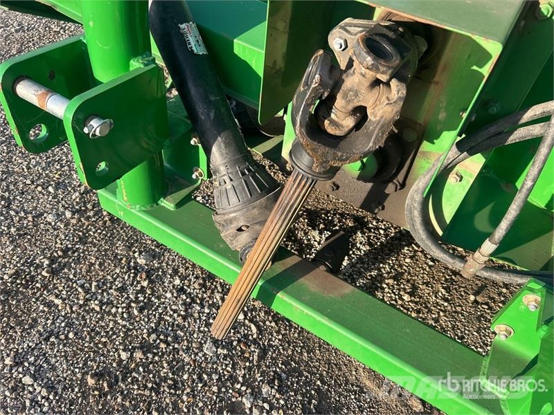 Farm King Y1080CG 9 ft Snow Blower - Fits Tractor Sniježne freze