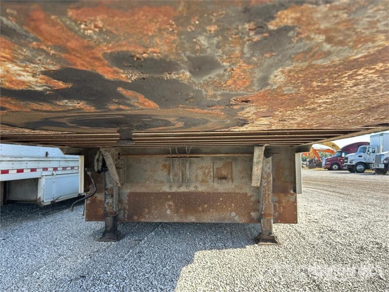 Featherlite 48 ft x 102 in T/A Van Trailer Sanduk prikolice