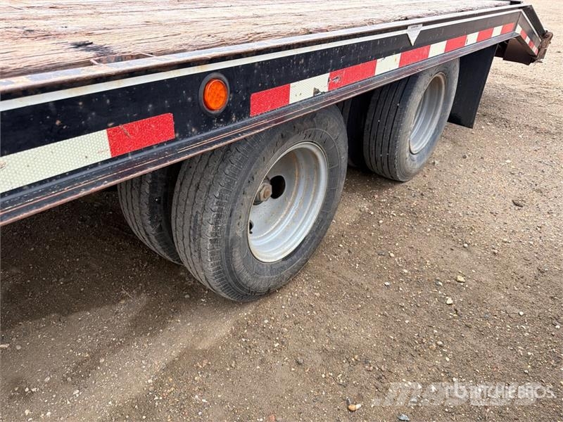 Felling FT-20 29 ft T/A Gooseneck Equipment Trailer Auto pārvadāšanas treileri