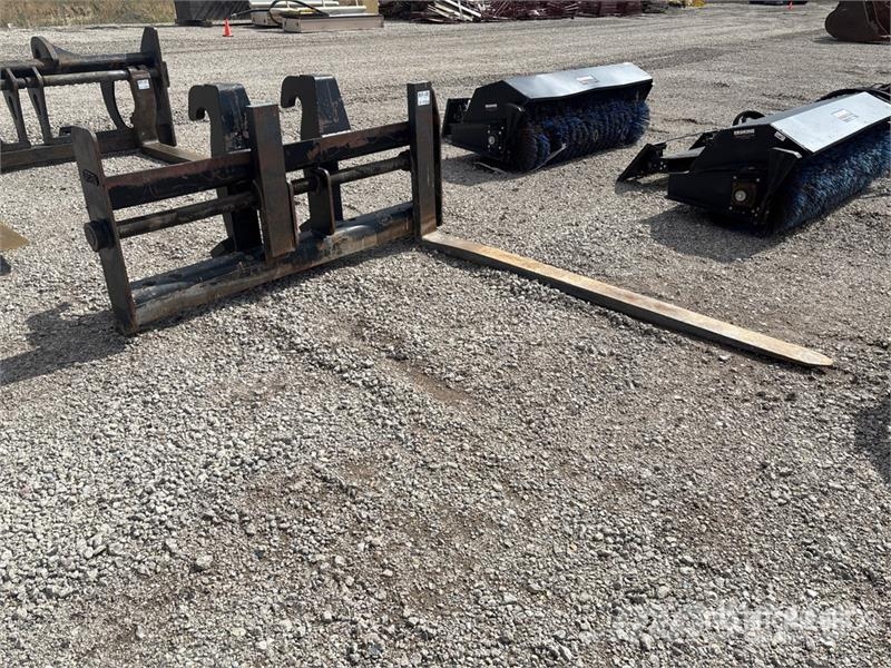 Fleco 96 in Wheel Loader Forks 지게차